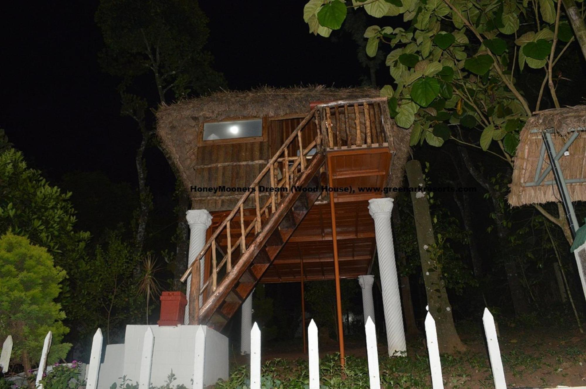 Green Ark Resorts Thekkady Δωμάτιο φωτογραφία